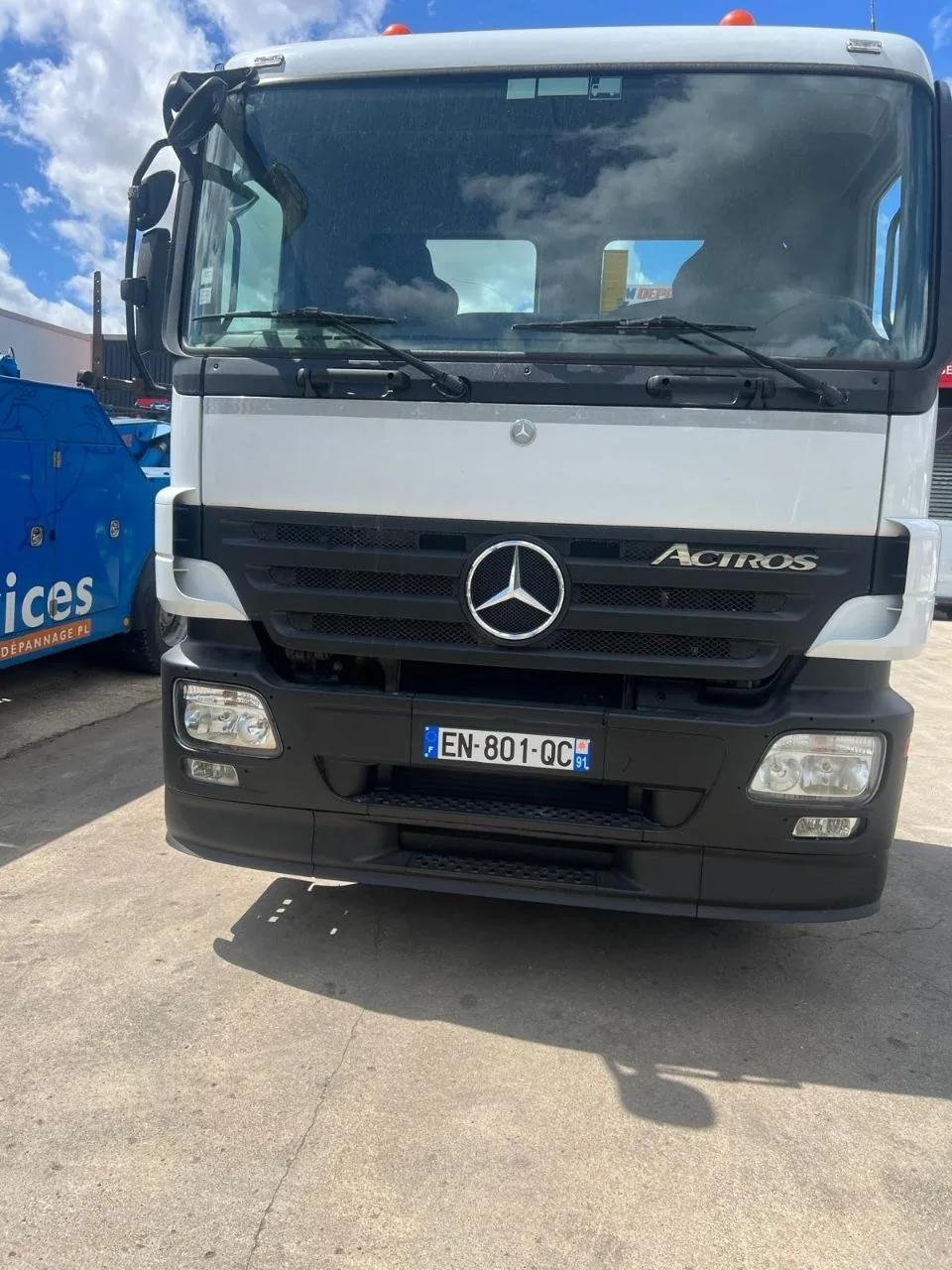 Camion Mercedes Actros de T-K TRANSPORTS